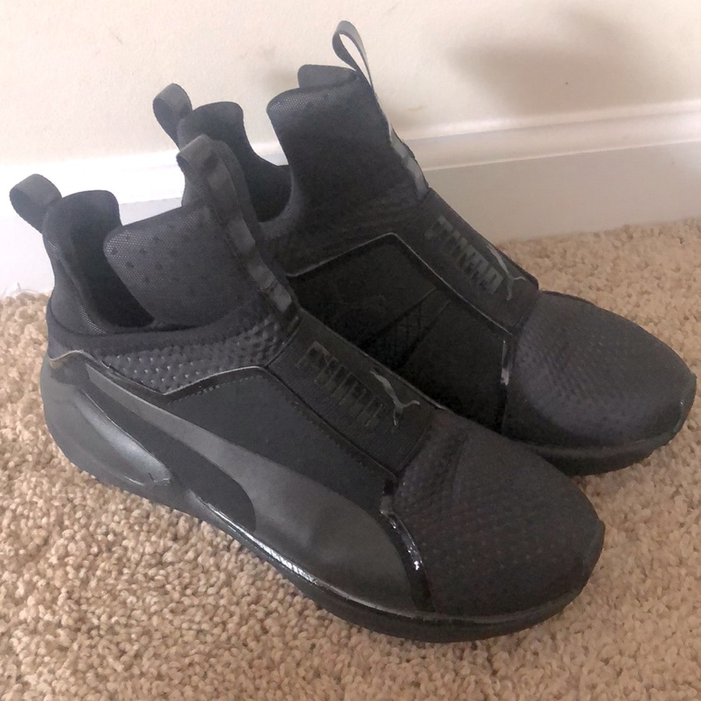 Size 7 (women’s) Fierce High Top Puma